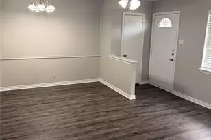 2514 Greenway St, Arlington, TX 76010 - Photo 2