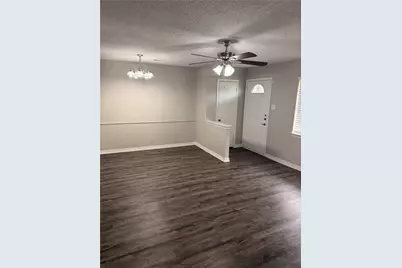 2514 Greenway Street, Arlington, TX 76010 - Photo 2