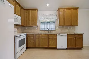 9513 Trailwood Dr, Denton, TX 76207 - Photo 10