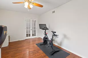 7879 Querida Ln, Dallas, TX 75248 - Photo 6