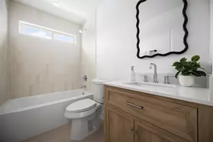 10201 Royal Highlands Dr, Dallas, TX 75238 - Photo 28