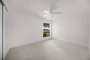 10201 Royal Highlands Dr, Dallas, TX 75238 - Photo 26