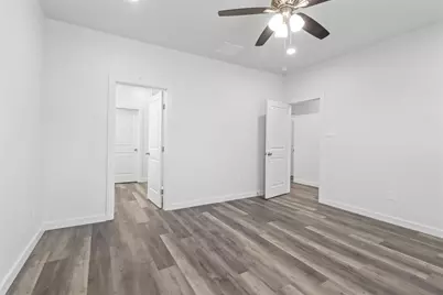 223 W Walker Street, Denison, TX 75020 - Photo 10