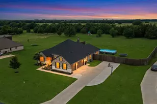 1089 Emilia Dr, Farmersville, TX 75442 - Photo 2