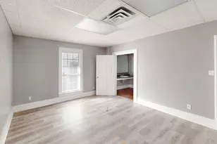 407 W Main St, Whitesboro, TX 76273 - Photo 10