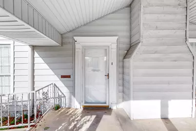 407 W Main Street, Whitesboro, TX 76273 - Photo 2