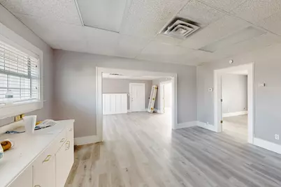 407 W Main Street, Whitesboro, TX 76273 - Photo 12