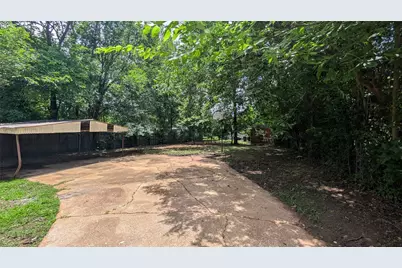 1404 E Polk Street, Paris, TX 75460 - Photo 28