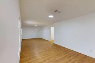 1404 E Polk St, Paris, TX 75460 - Photo 4