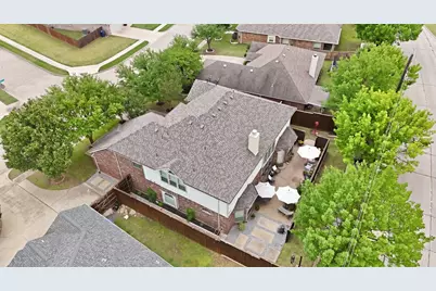 2305 Trickling Creek Drive, Garland, TX 75041 - Photo 32