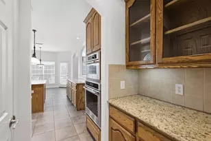 2305 Trickling Creek Dr, Garland, TX 75041 - Photo 14