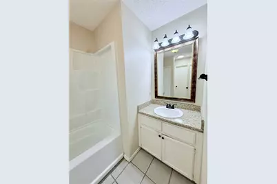 620 Race Street #A, Crowley, TX 76036 - Photo 12