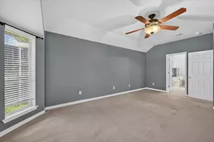 930 Royal Oak Ln, Burleson, TX 76028 - Photo 16