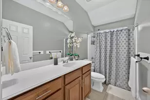 930 Royal Oak Ln, Burleson, TX 76028 - Photo 24