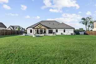 121 Chisolm Trl, Pottsboro, TX 75076 - Photo 32
