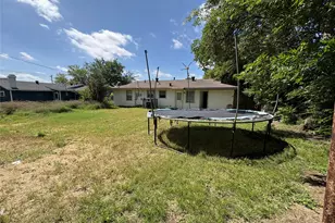 5235 Stanley Keller Rd, Haltom City, TX 76117 - Photo 14