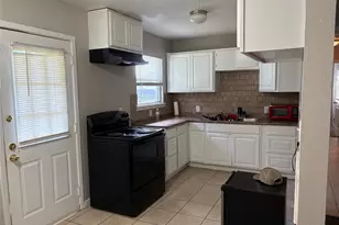 5235 Stanley Keller Rd, Haltom City, TX 76117 - Photo 4