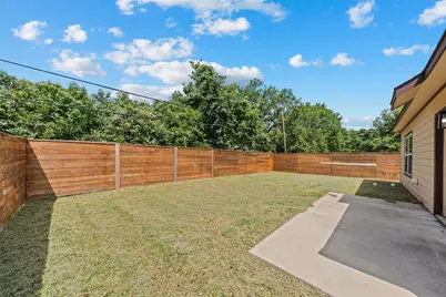 824 Hubert Street, Waco, TX 76704 - Photo 20