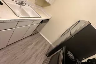 2211 S Vernon Ave, Dallas, TX 75224 - Photo 8