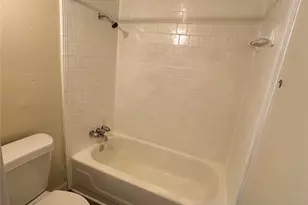 2211 S Vernon Ave, Dallas, TX 75224 - Photo 12