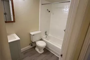 2211 S Vernon Ave, Dallas, TX 75224 - Photo 14