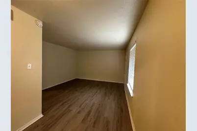 2211 S Vernon Avenue #205, Dallas, TX 75224 - Photo 6