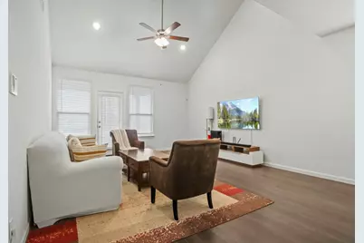 5321 Waterview Court, Haltom City, TX 76137 - Photo 8
