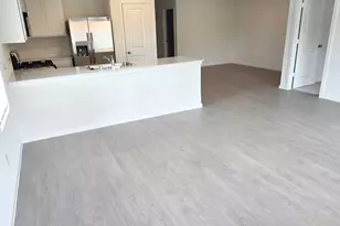 210 Hidden Mdws Dr, Sherman, TX 75092 - Photo 2