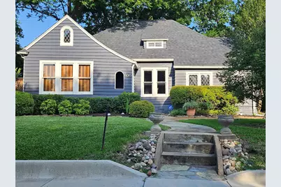 306 Harbin Avenue, Waxahachie, TX 75165 - Photo 2