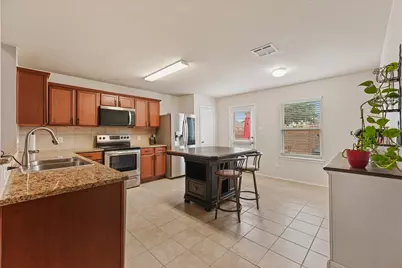 1008 Platinum Drive, Princeton, TX 75407 - Photo 8