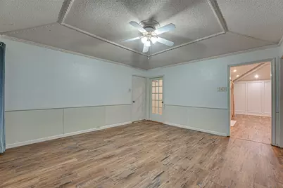 917 Meadowgate Drive, Garland, TX 75040 - Photo 16