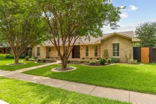7818 Alto Caro Dr, Dallas, TX 75248 - Photo 2