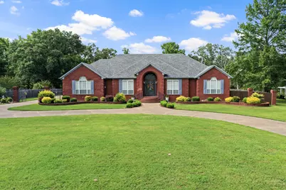 903 Deer Trail Ln, Mt Pleasant, TX 75455 - Photo 2