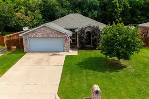 213 King Arthur Dr, Weatherford, TX 76086 - Photo 28