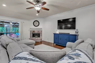 213 King Arthur Dr, Weatherford, TX 76086 - Photo 10
