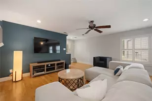 5737 Live Oak St, Dallas, TX 75206 - Photo 4