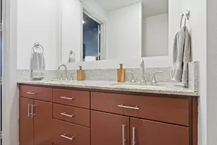 7333 Valley View Ln, Dallas, TX 75240 - Photo 18