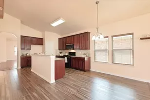 5847 Candlelight Ln, Grand Prairie, TX 75052 - Photo 16