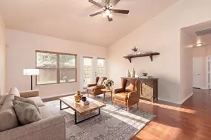 5847 Candlelight Ln, Grand Prairie, TX 75052 - Photo 22
