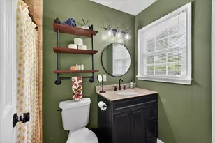 202 Taylor St, Burleson, TX 76028 - Photo 16