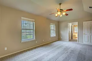 900 River Oaks Dr, Greenville, TX 75402 - Photo 20