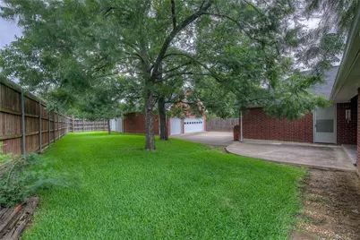 900 River Oaks Drive, Greenville, TX 75402 - Photo 34