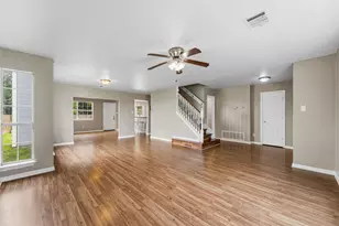 1004 Creekside Dr, Mesquite, TX 75181 - Photo 2