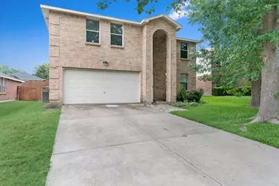 5401 Pandale Valley Drive, McKinney, TX 75071 - Photo 2