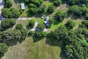 864 Upper Montague Rd, Bowie, TX 76230 - Photo 32