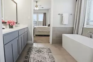 910 Park Vista Dr, Justin, TX 76247 - Photo 10