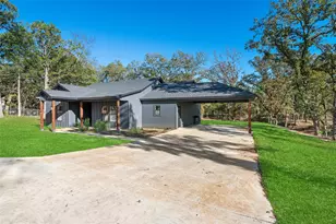 246 Karen Dr, Denison, TX 75021 - Photo 2