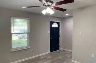 1107 Oxford St, River Oaks, TX 76114 - Photo 6