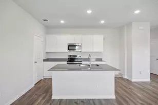 828 Hillcrest Blvd, Princeton, TX 75407 - Photo 8