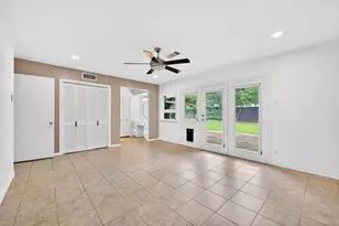 3763 Vinecrest Dr, Dallas, TX 75229 - Photo 28